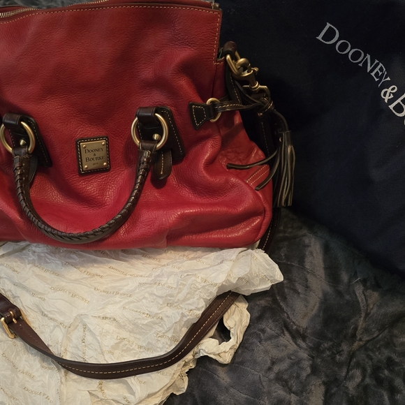 Dooney & Bourke Red Leather Florentine Large Sachel - Picture 3 of 12